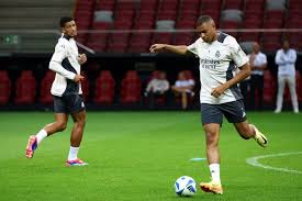 波和法律问 波和法律问